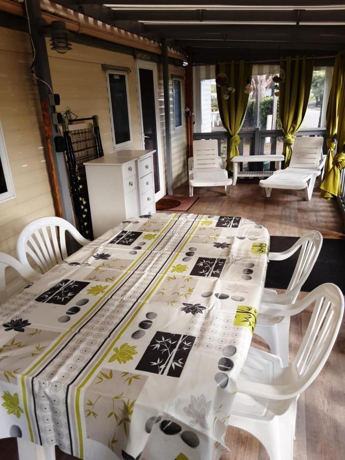 Mobil Home Tout Equipe 3 Chambres Gastes Buitenkant foto
